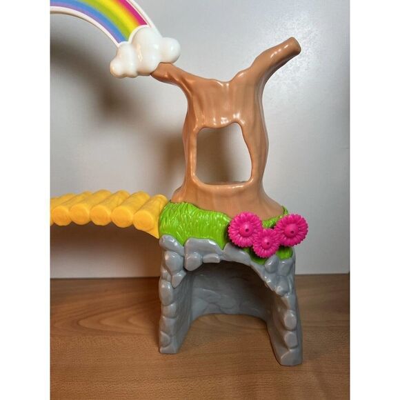 Barbie : Wilderness Guide Doll Play Set 2020 Mattel - Picture 2 of 8